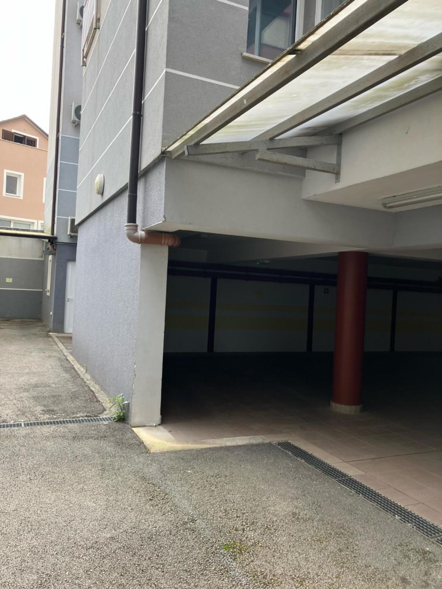Apartment Capriati With Parking Garage Умаг Экстерьер фото
